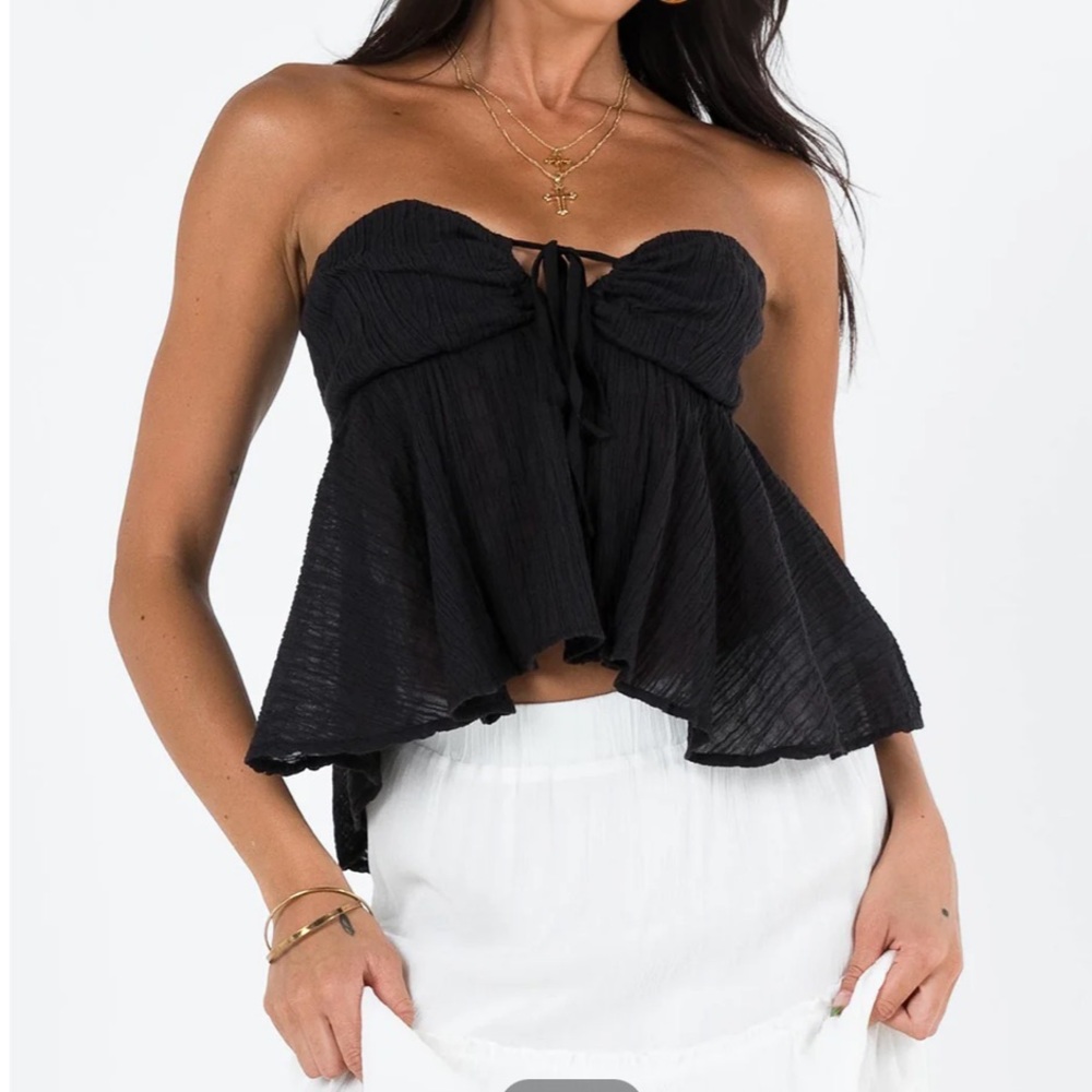 Commence black peplum top